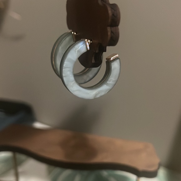 Vintage Jade Round Earrings - Picture 4 of 7